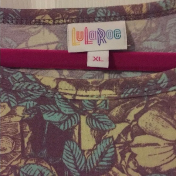 LuLaRoe Julia - Picture 2 of 3